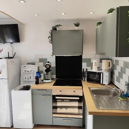Le Refuge Du Vautour Apartment *